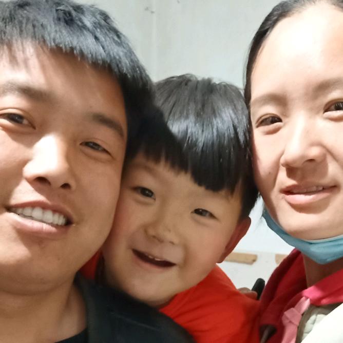 小马哥   嘿   嘿   嘿