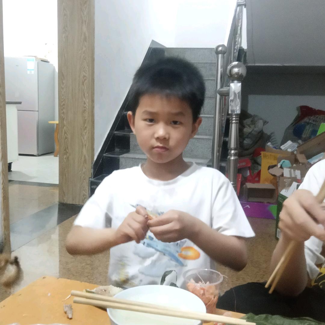 为生活奋斗，诚信赢天下