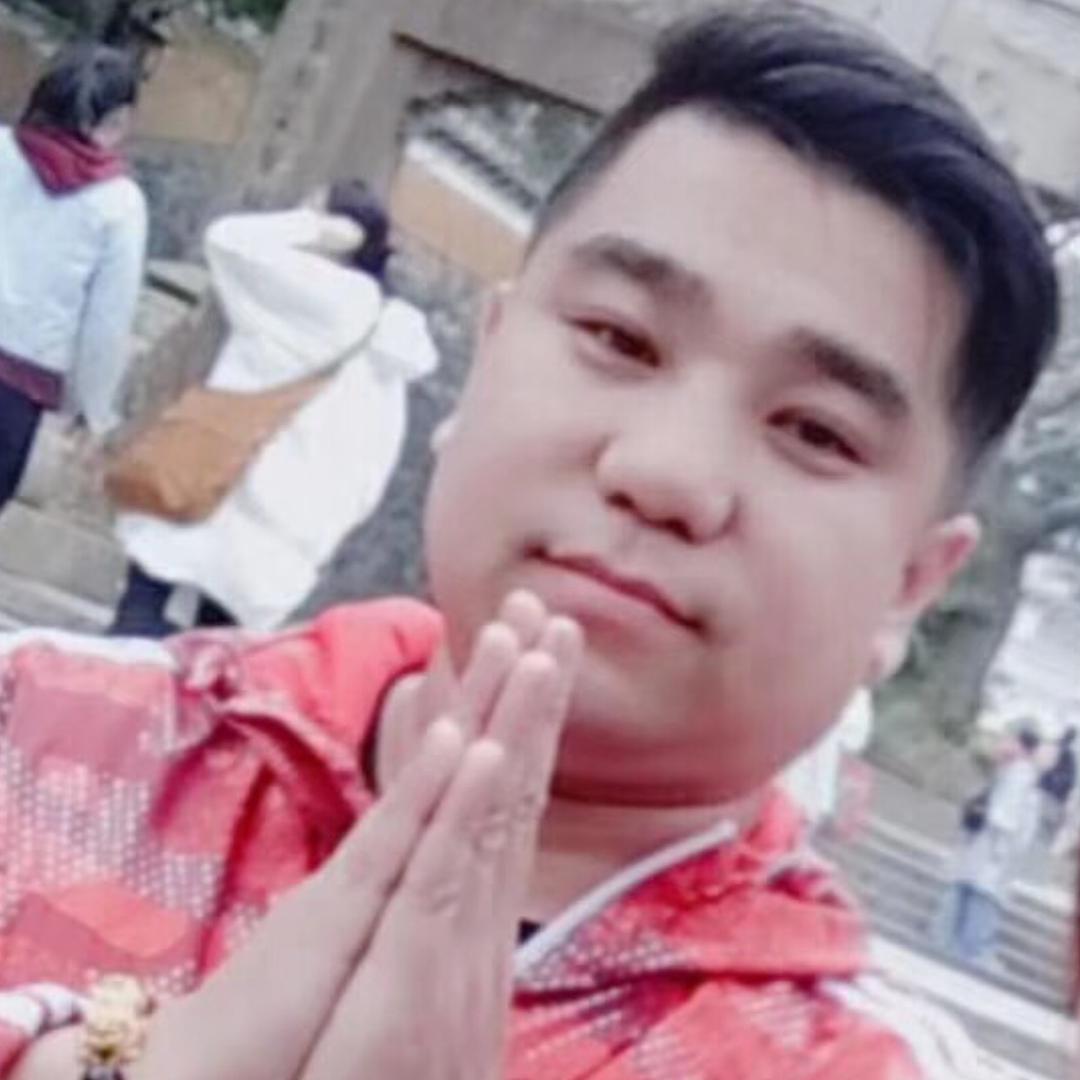 发面锅饼蘑菇鸡：金地首府店