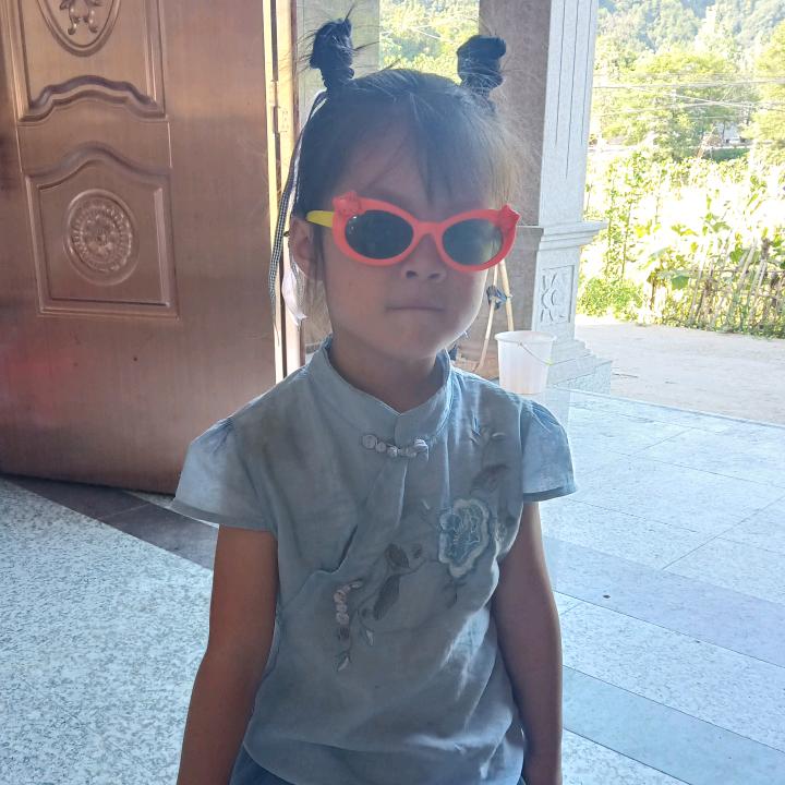杨桂莲