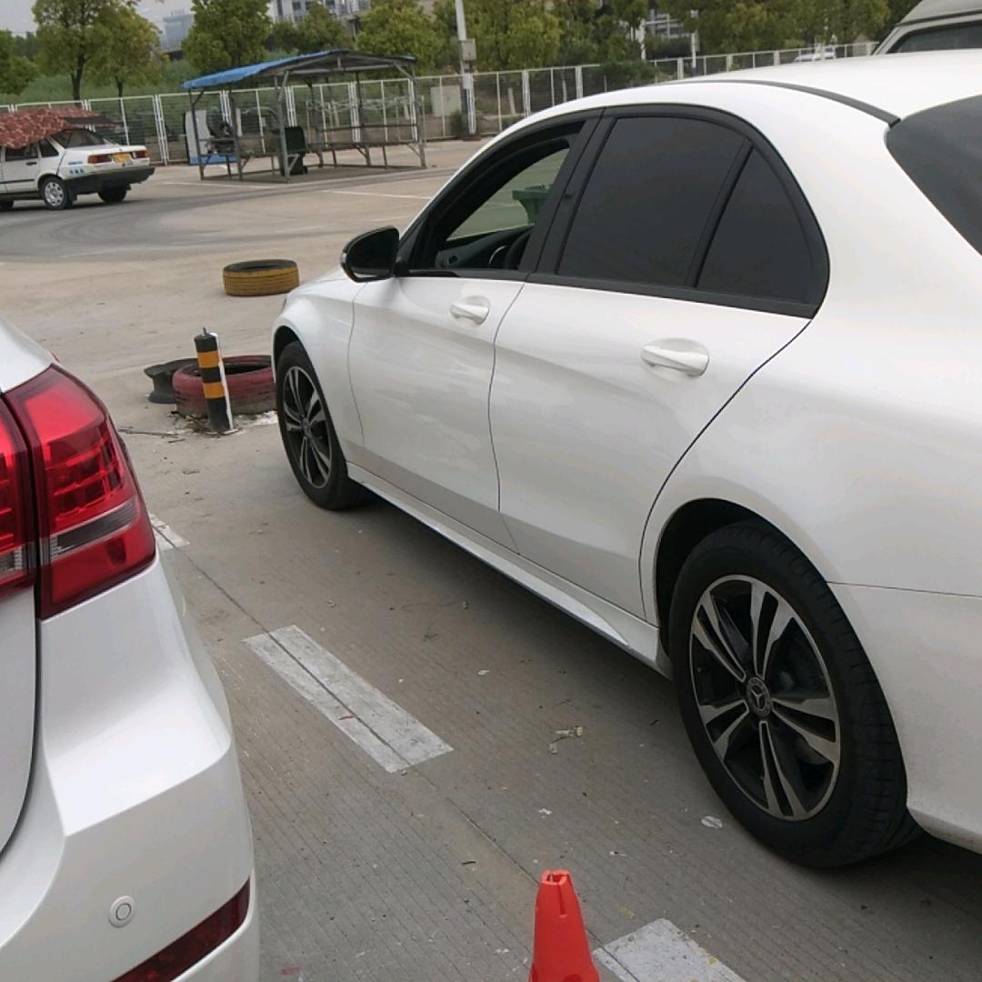 小伙