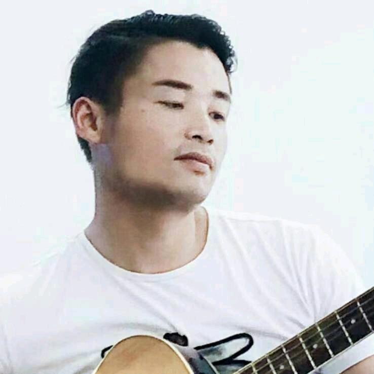 衡阳县的🎸小莫