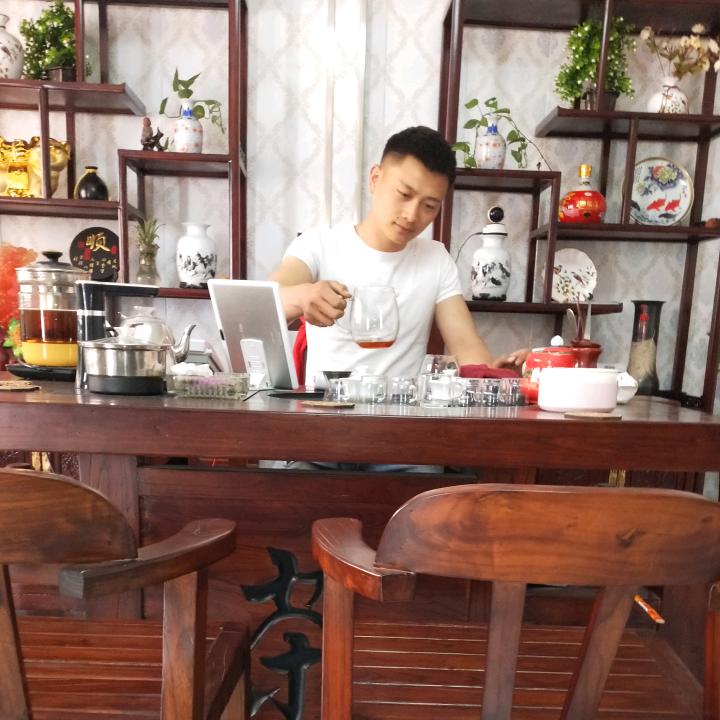 试量志理哥