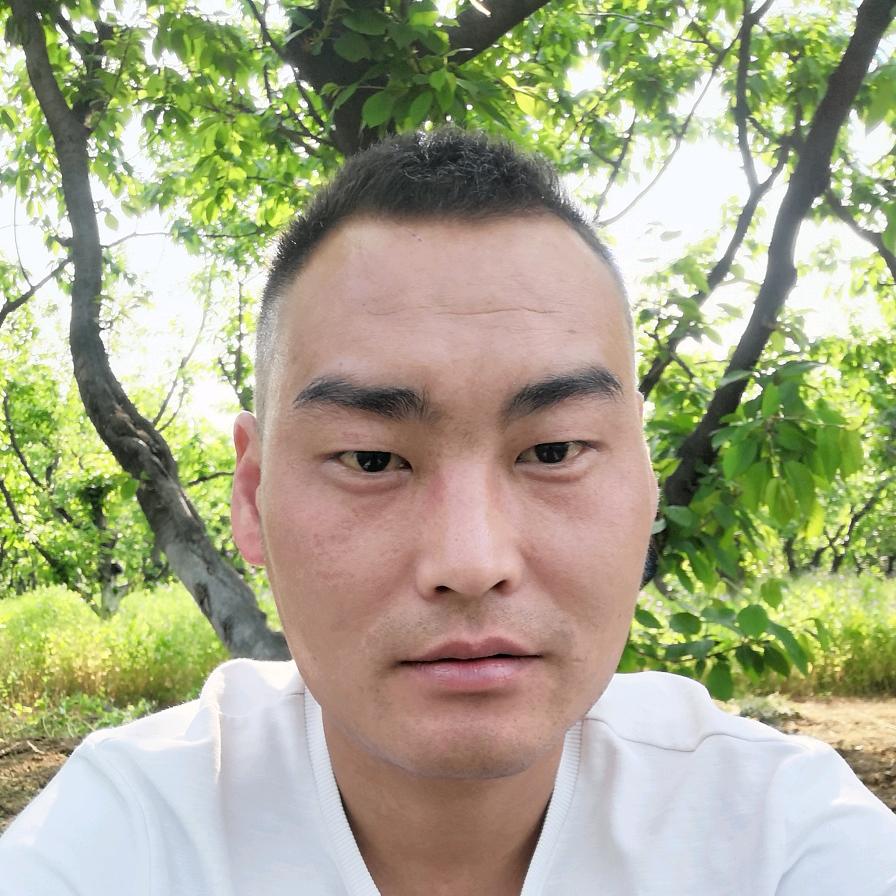 烟在兜兜里