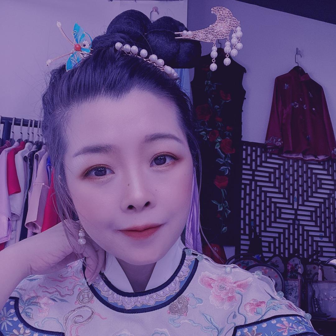 绣裳花服饰旗舰店