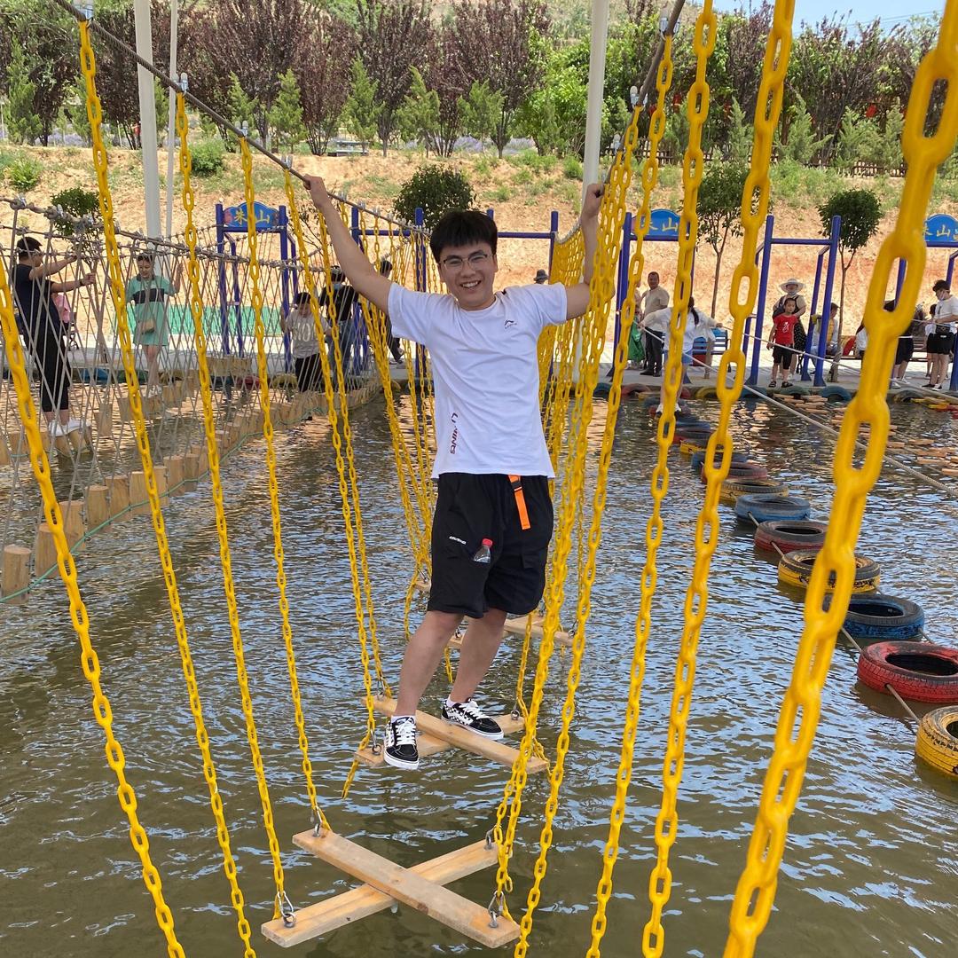 小张