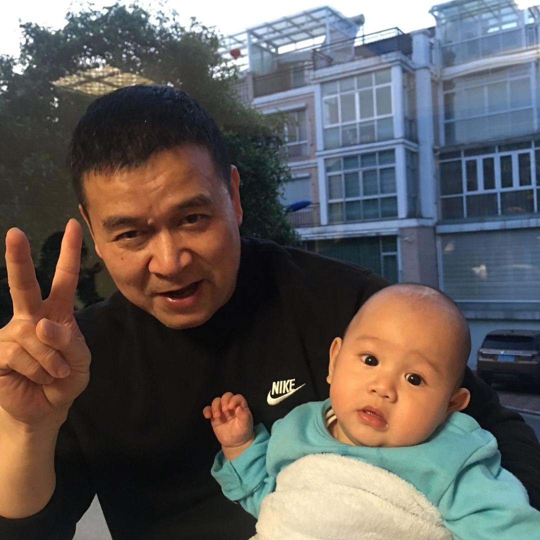 兴开商贸杨忠心