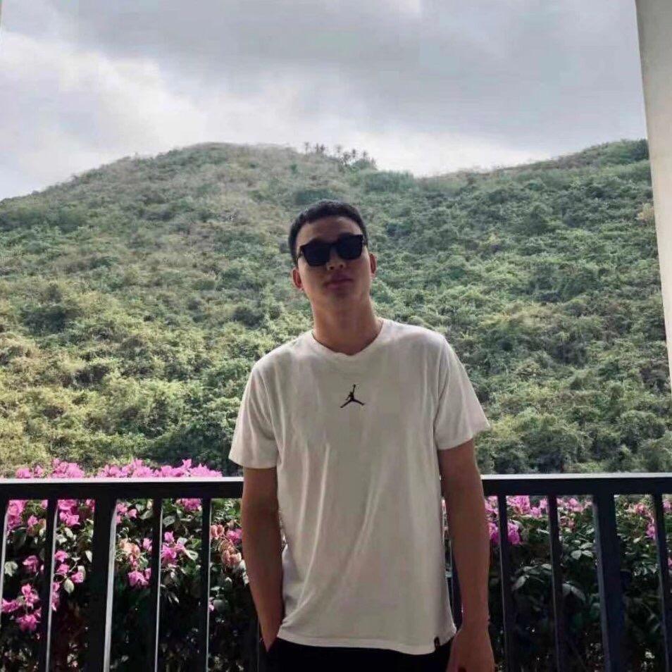 席亚楠
