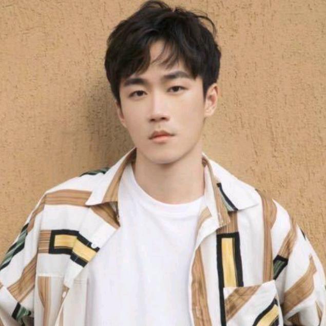 吃鸡不求人（你的关注）