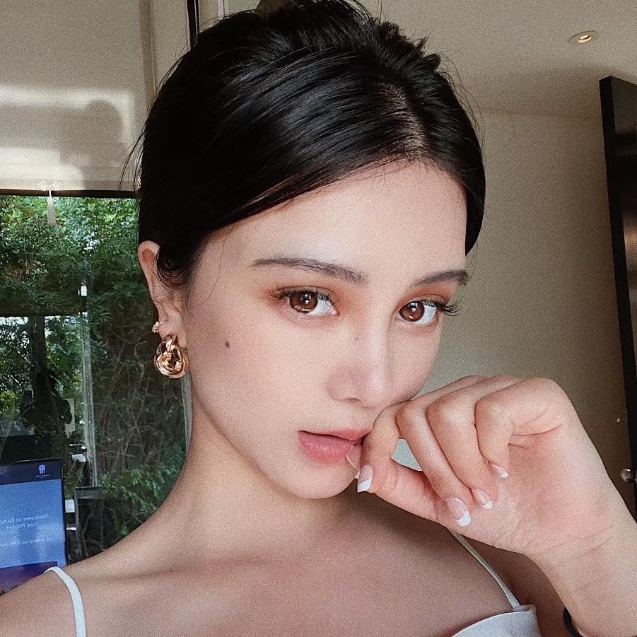贡一