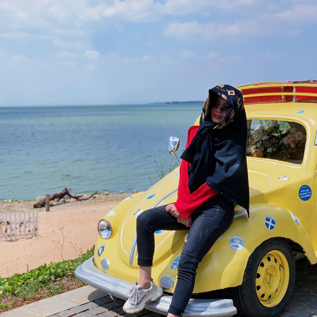 隆昌女装 米娜（熊猫姐姐）