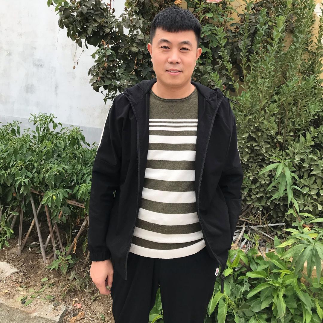小五蛋堡.果蔬凉皮.烤面筋