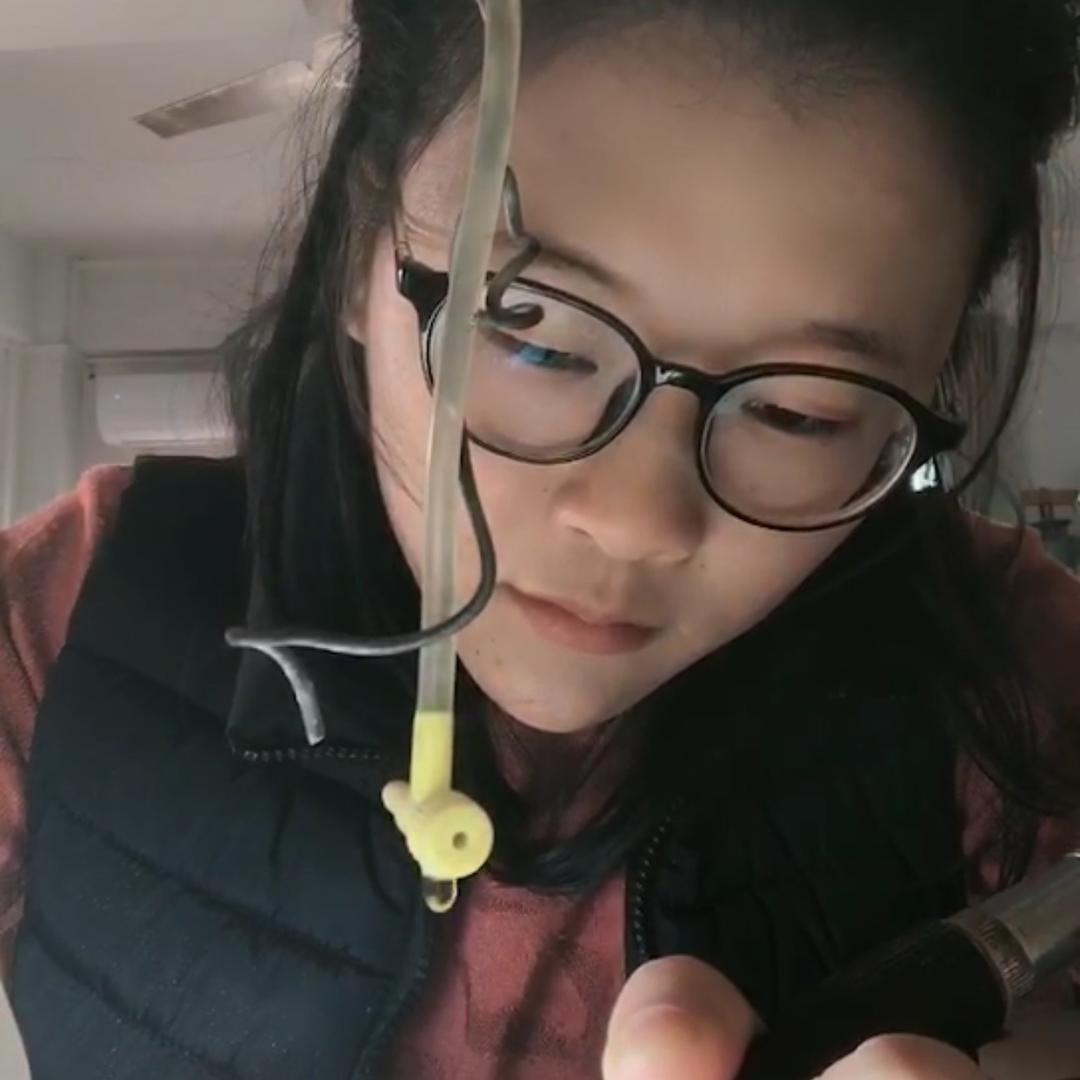 张、小曦