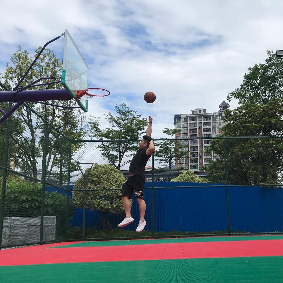 最接近神的男人