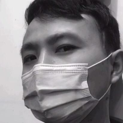 佐依