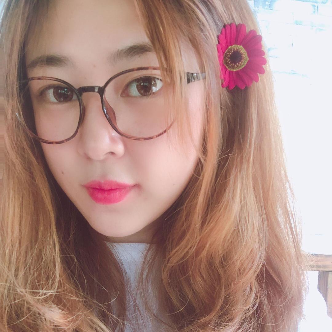 萝卜瑛子