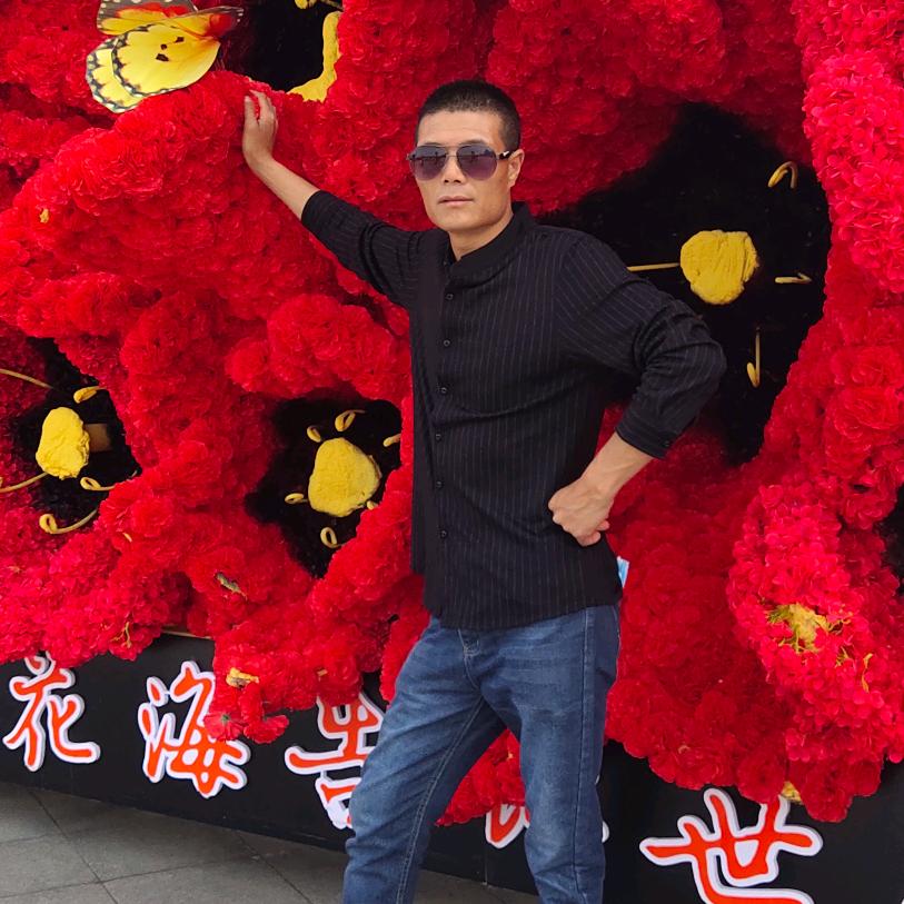 徐连高水产行主营河虾，虎头沙，龙虾螃蟹等