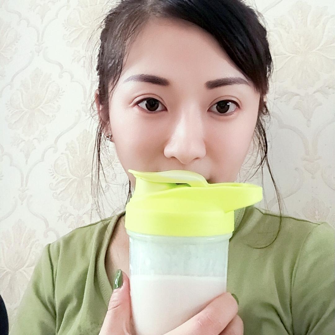 曹征玉服饰商行