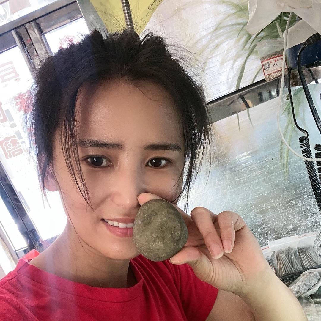 玉乡姑娘(玉雕妹)