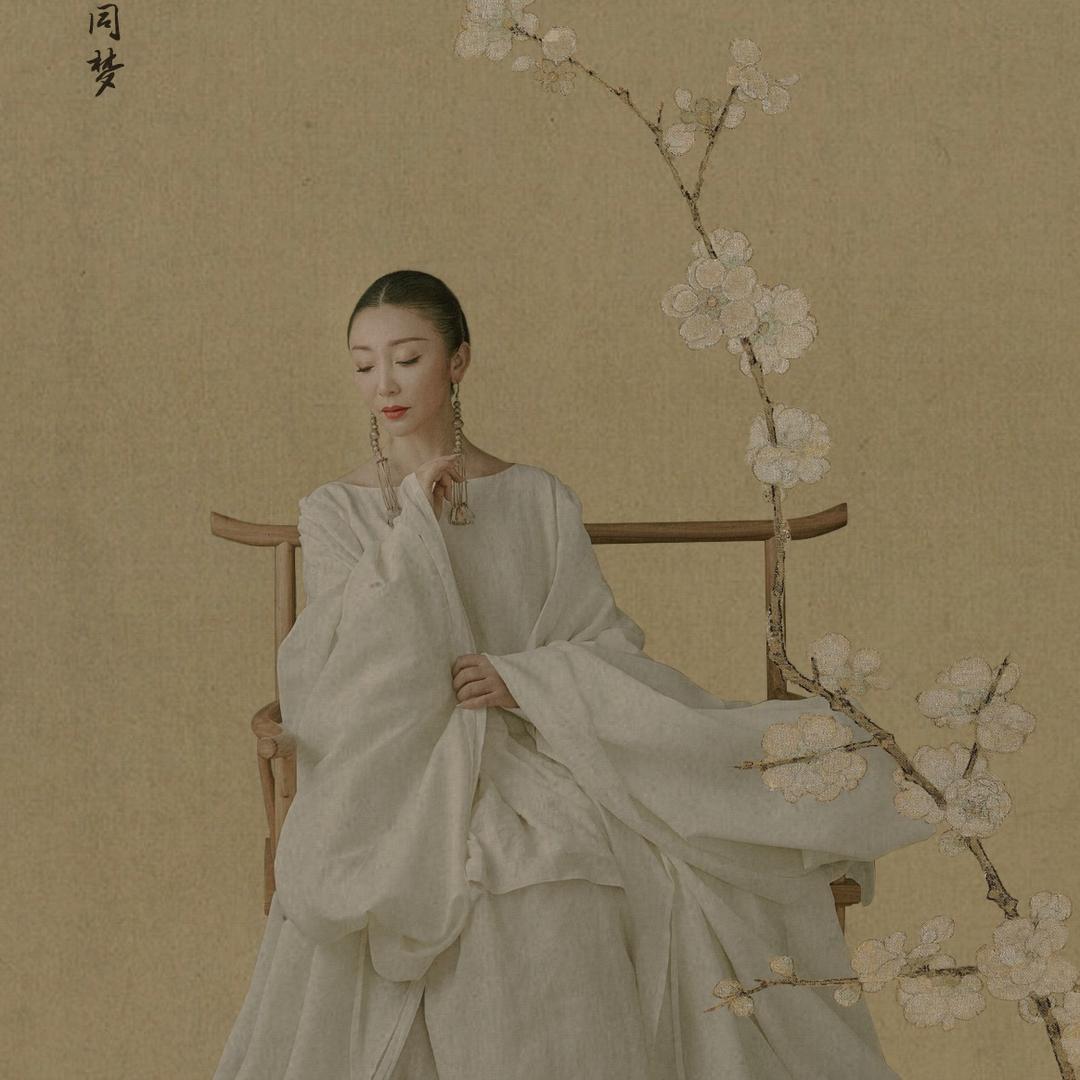 周莉亚