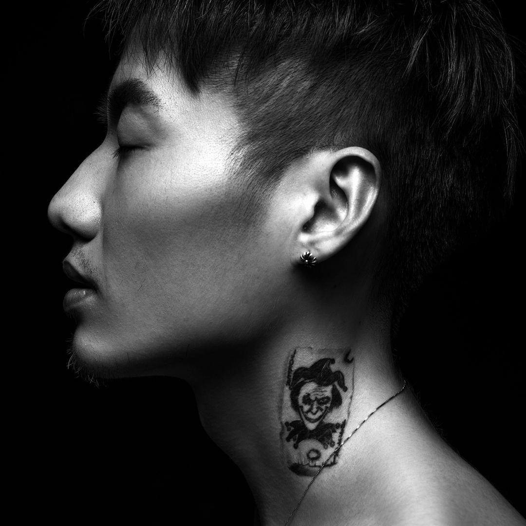 -何田（龙哥说洗护点橱窗）