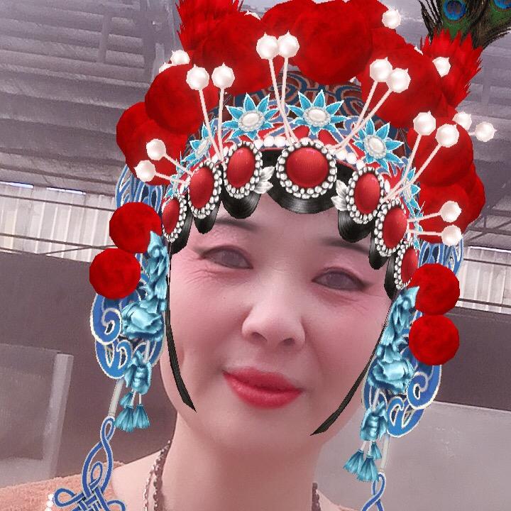 奶奶与小铭大翼