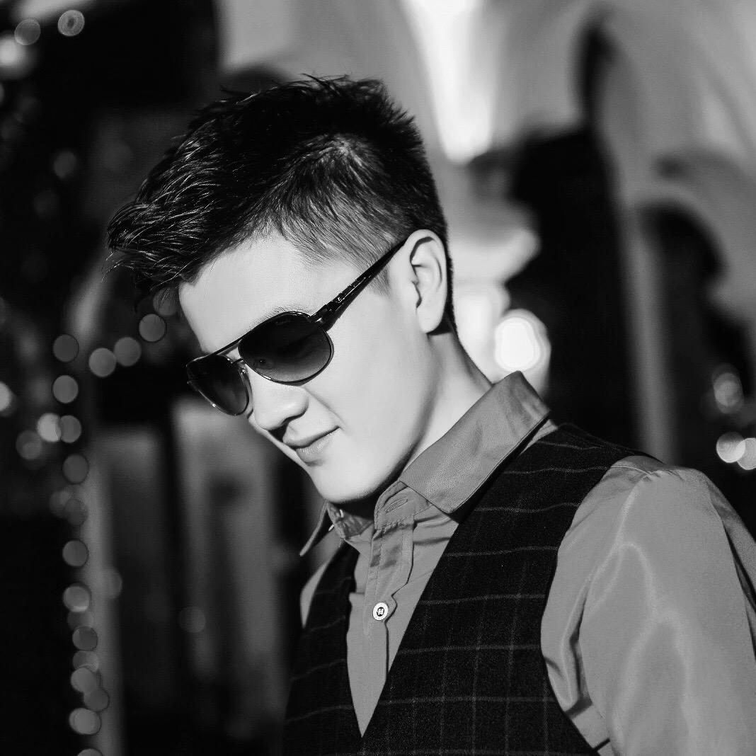 ℳ๓笑敬过往°: ᭄ℳ๓′