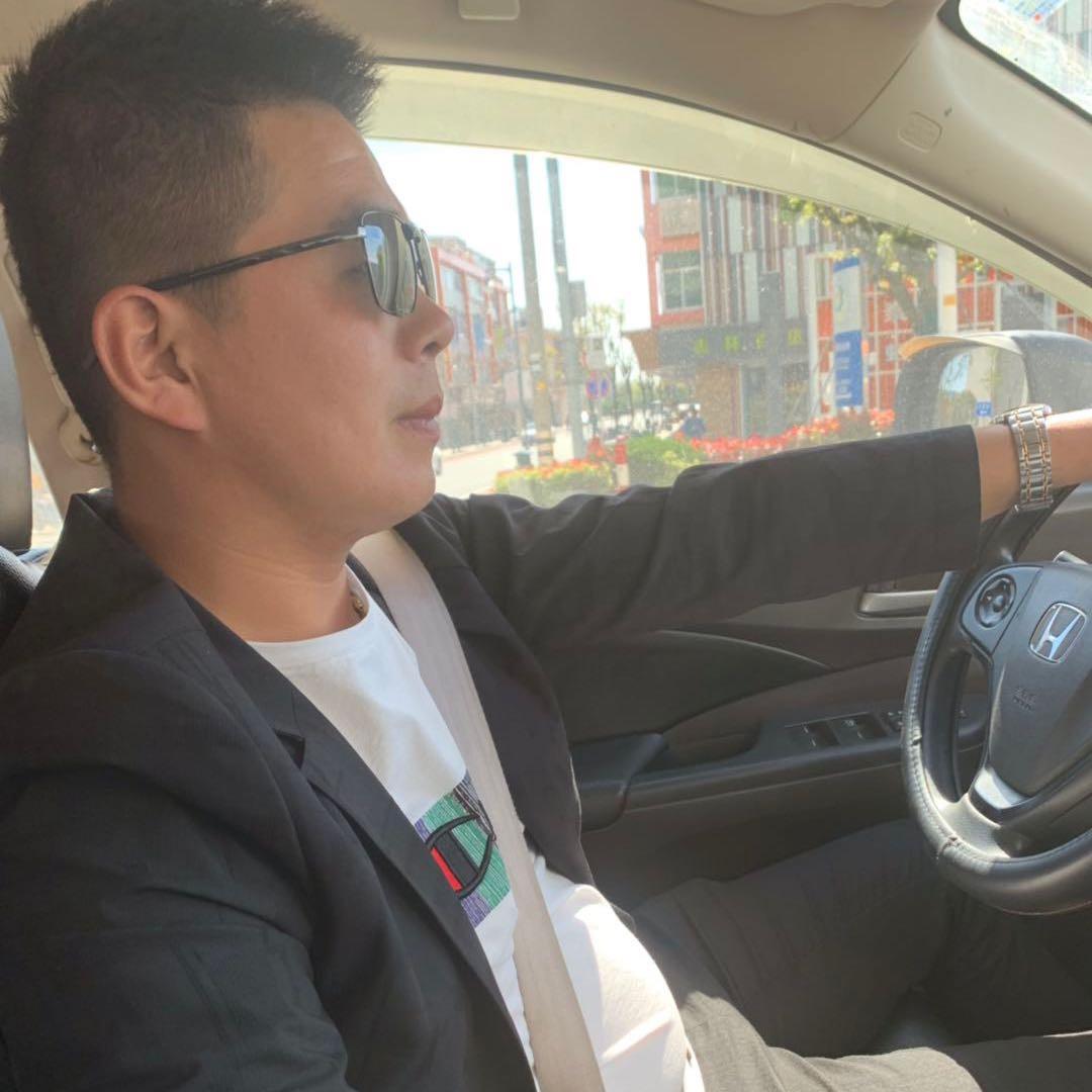 装载机┻━┻李坤