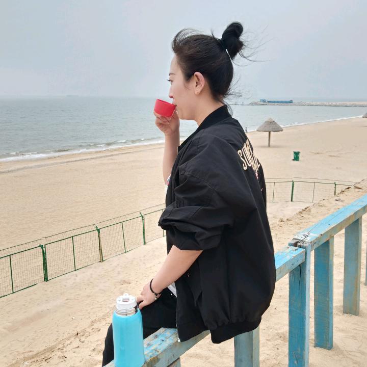 摩羯娜娜