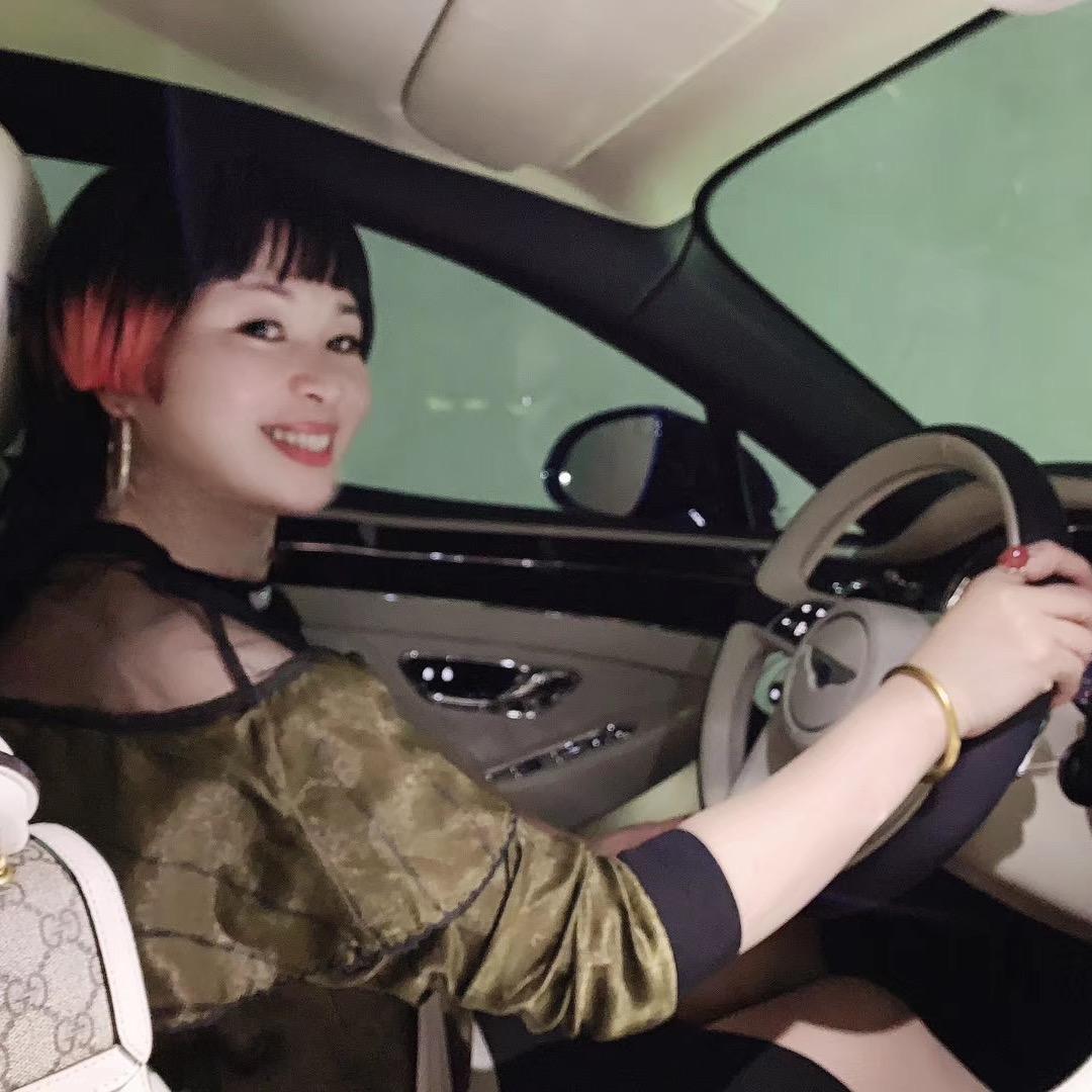 英英