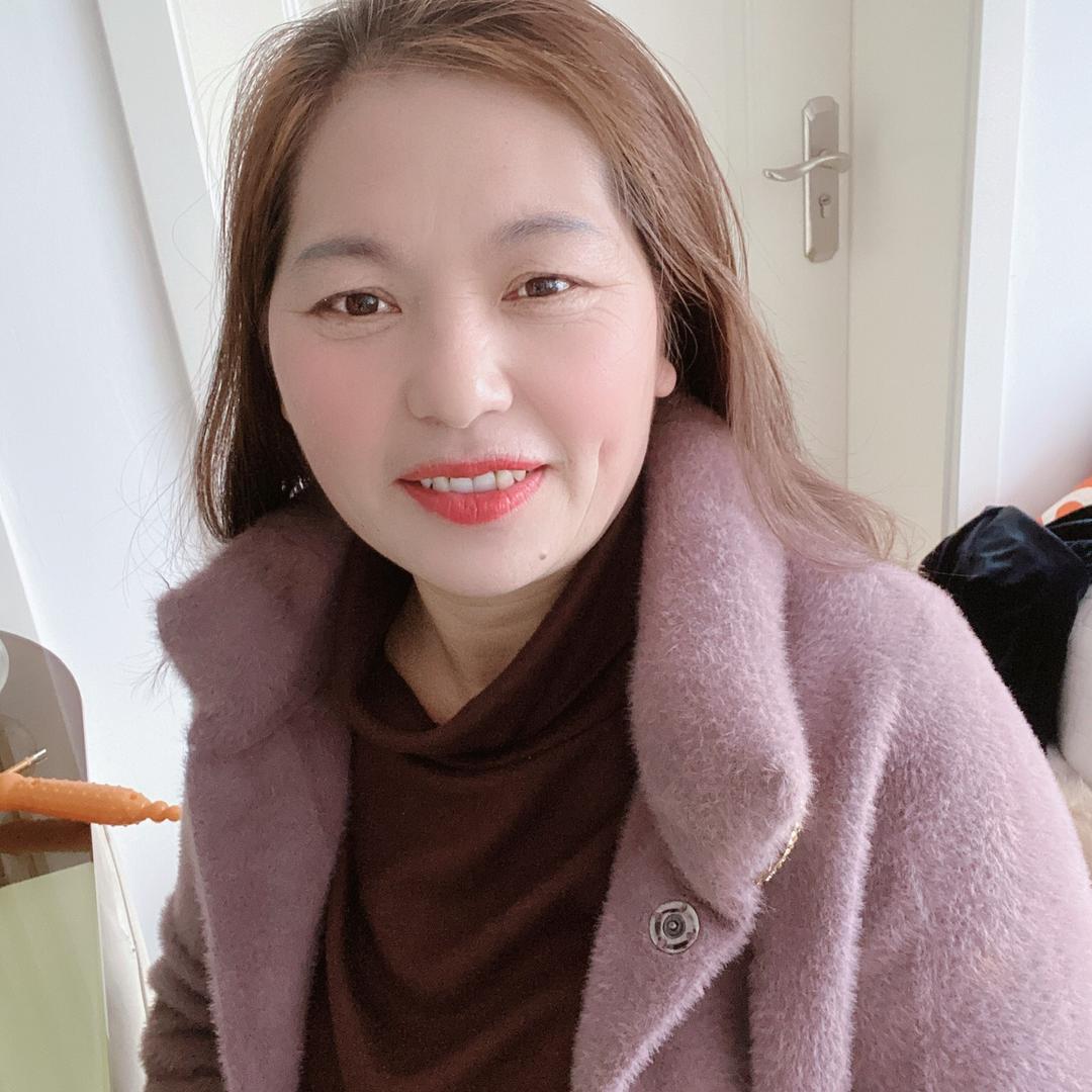 家有一儿一女