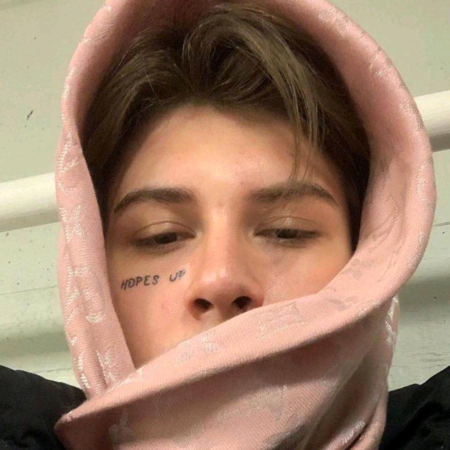 薯条爱沾冰淇淋