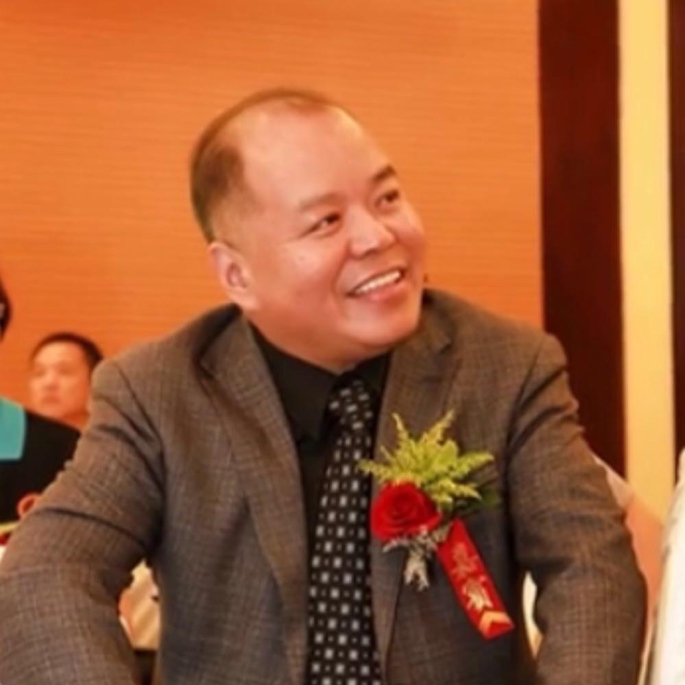 王福隆