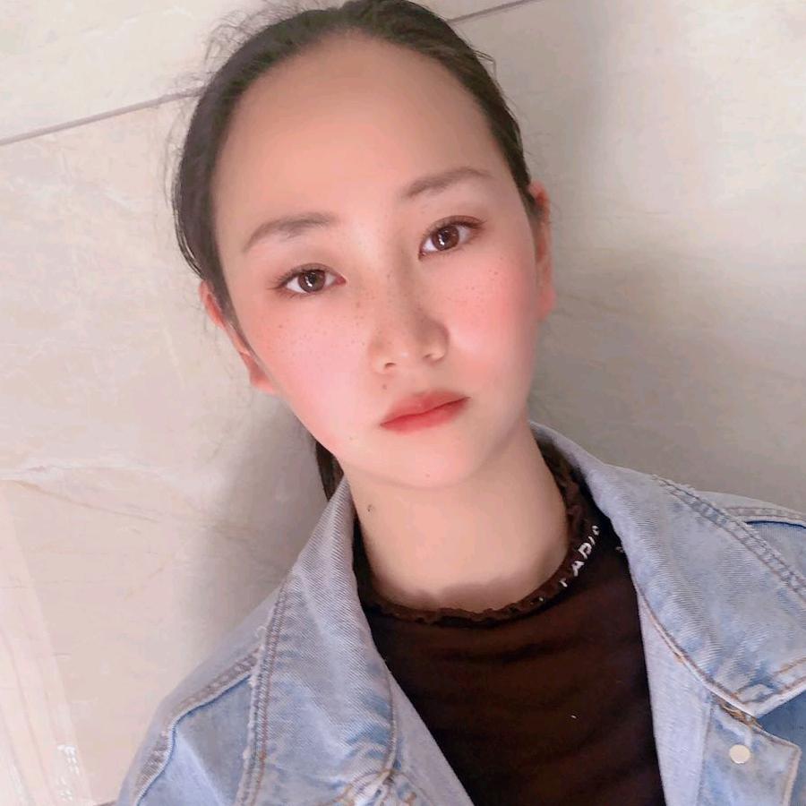 董家小姐姐