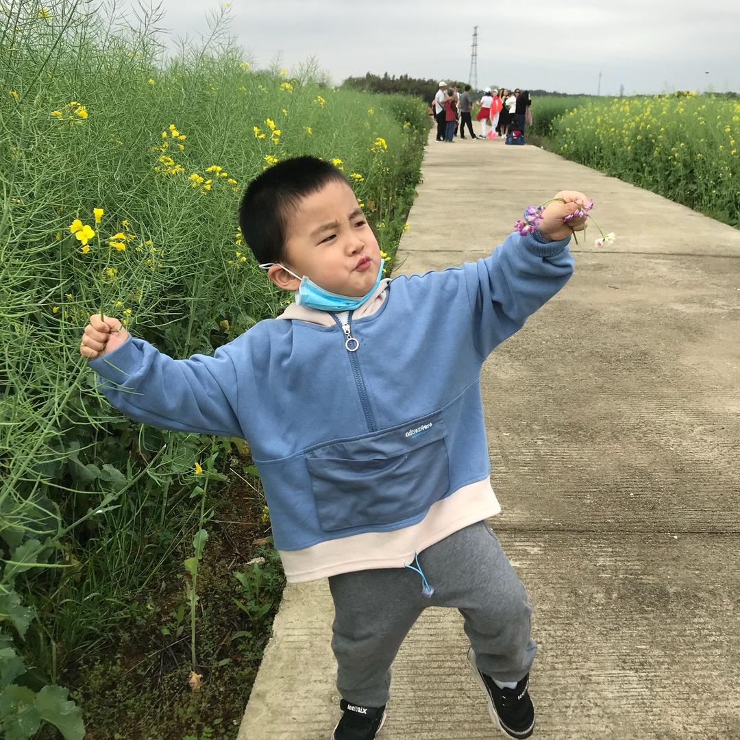 成成琦琦妈妈