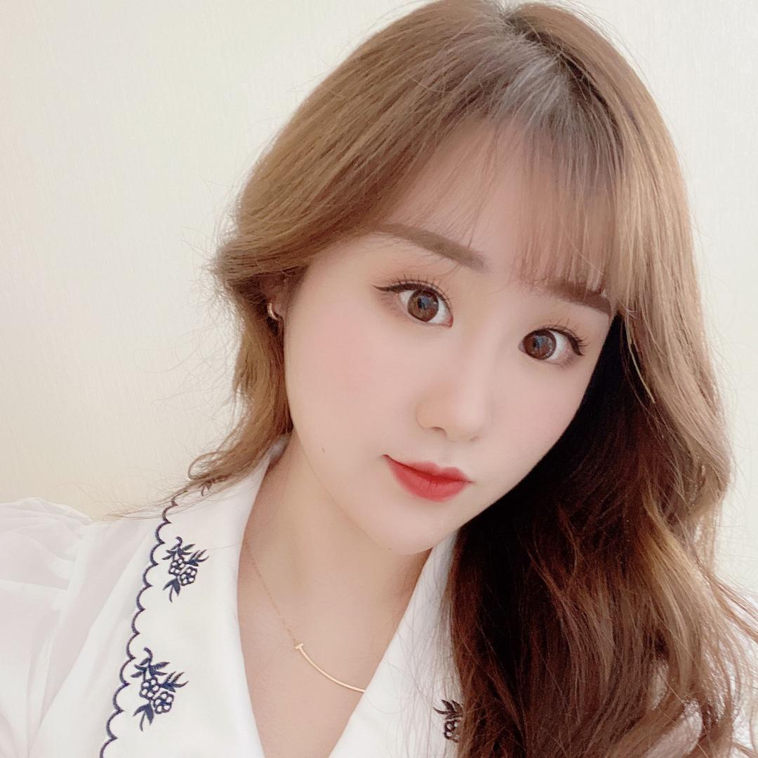 Mia🍐大鸭梨🎤