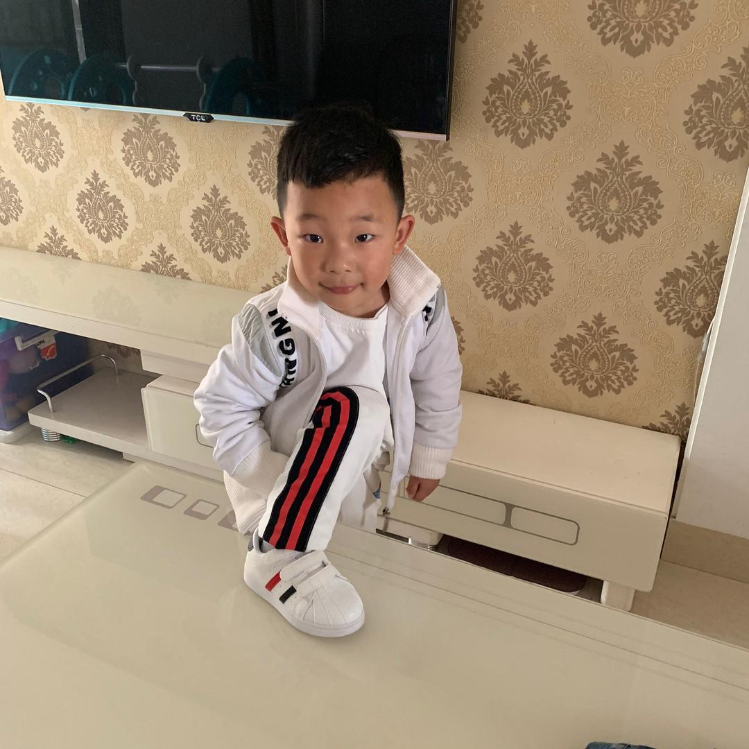 家有仨宝