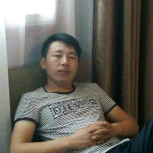 王玮