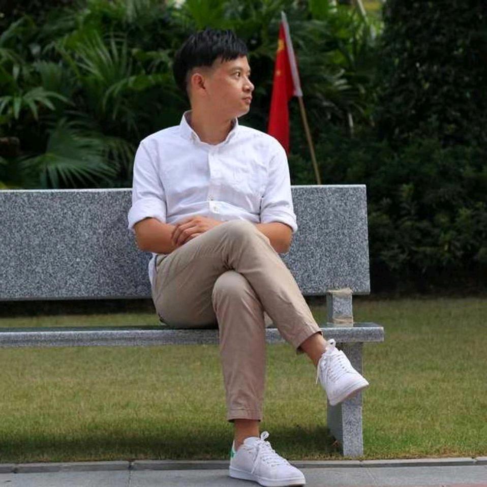 巴司司衬衫basisy合衬服饰