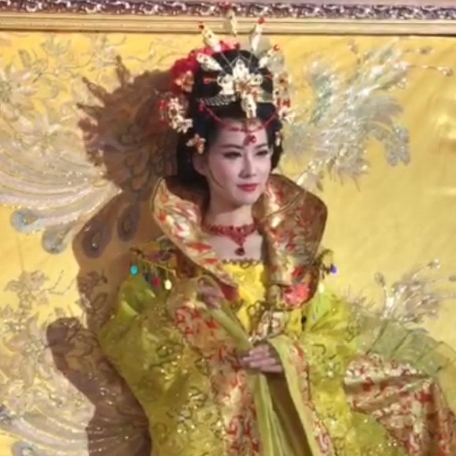 贵妃画中人