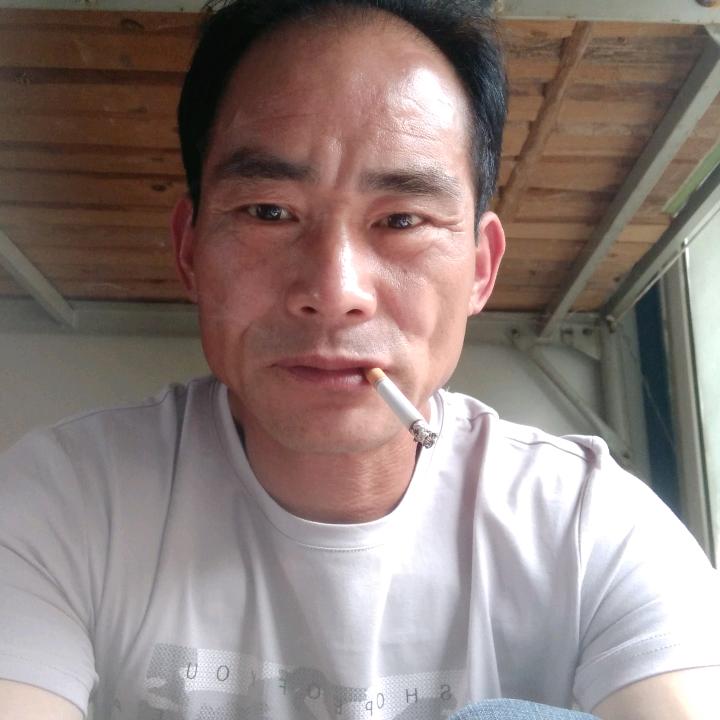 用户8493841898360，