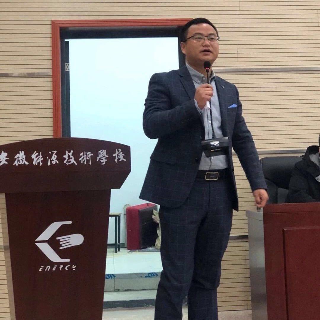 合肥大雷车灯