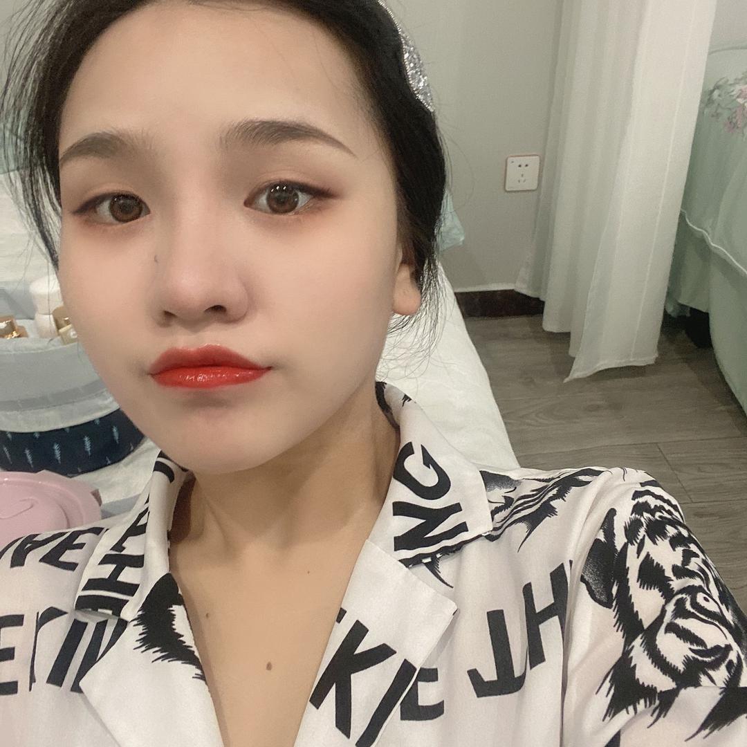 小乔.