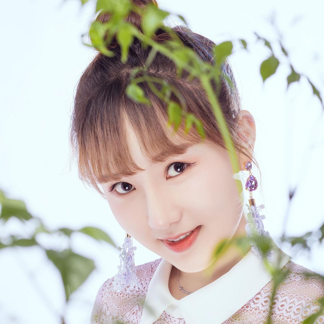 吖-颜久冰·