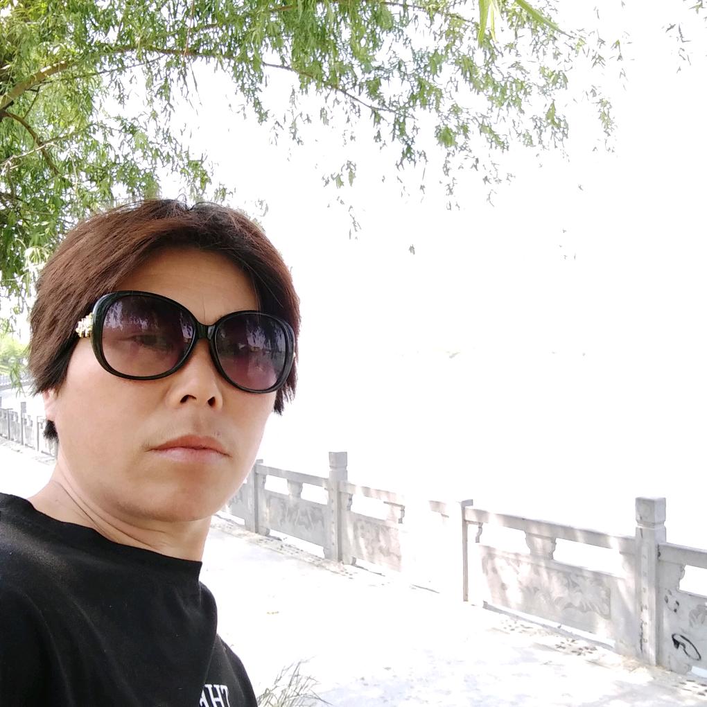呆萌小黄人