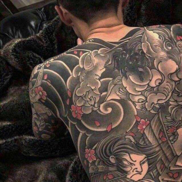 瓦片