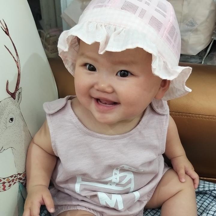 小妞彤彤😘😘😘