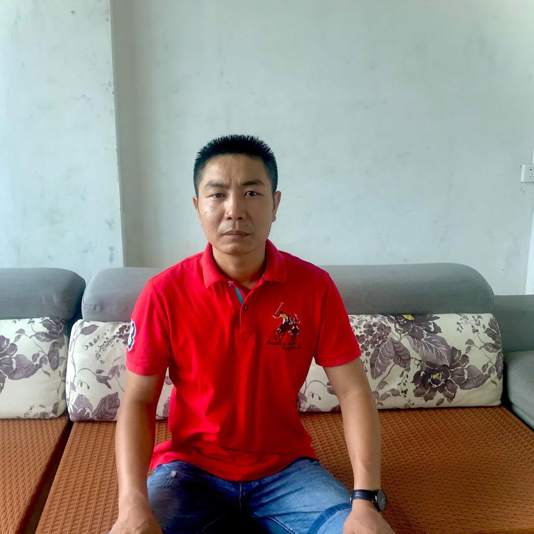 新兴县杰哥讲车