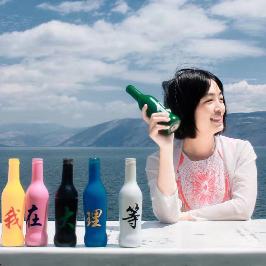 曹某某