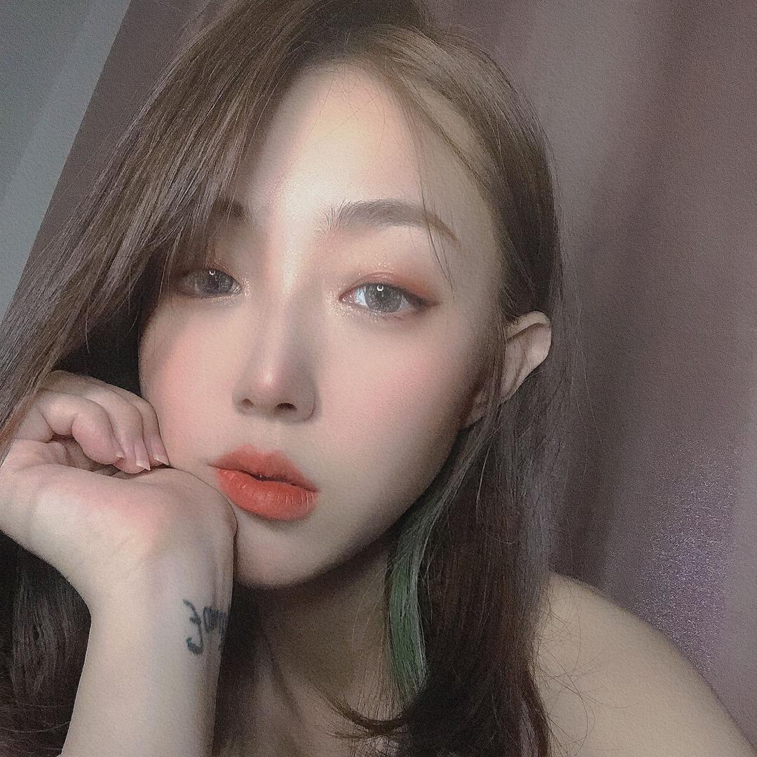欠抱